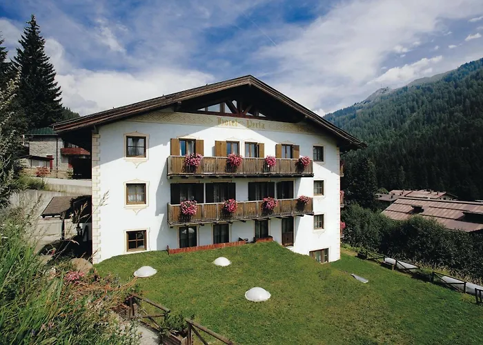 Hotel Perla*** Madonna